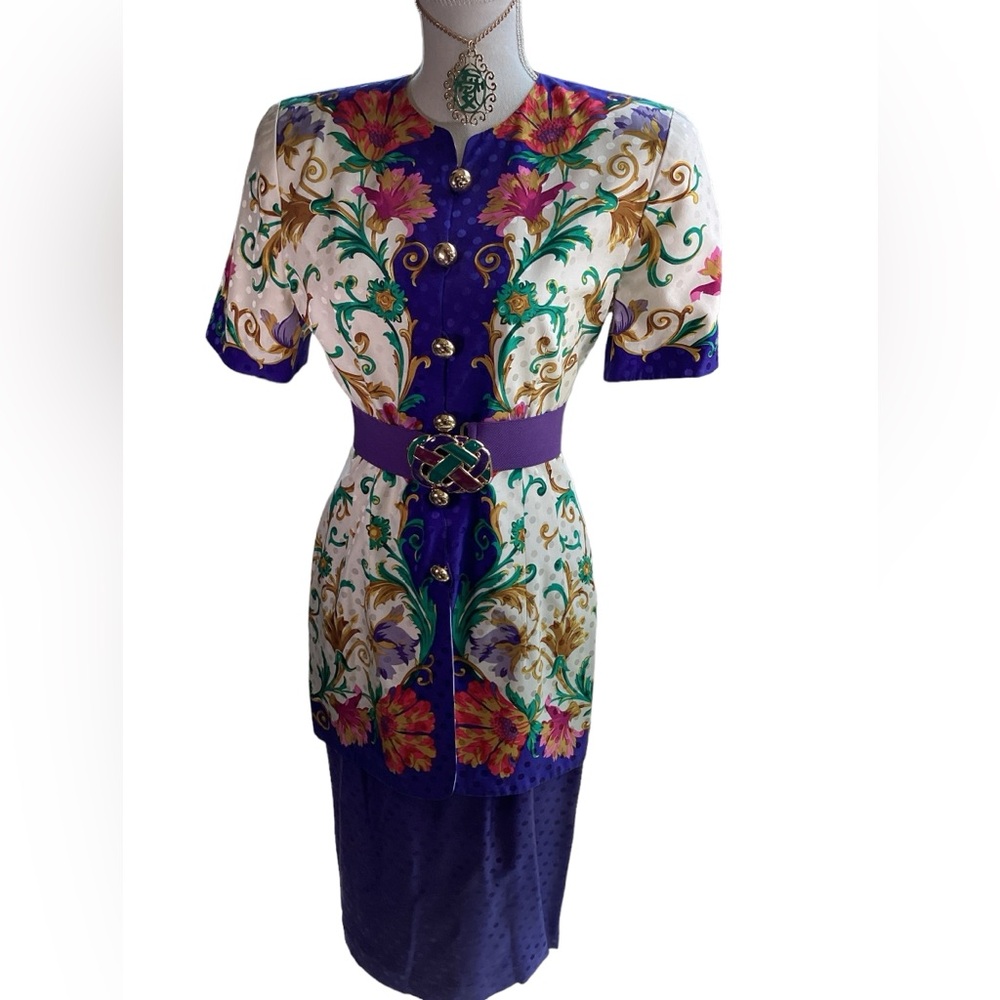 Vintage 1980’s All Silk Floral Skirt Set (t12 B33)